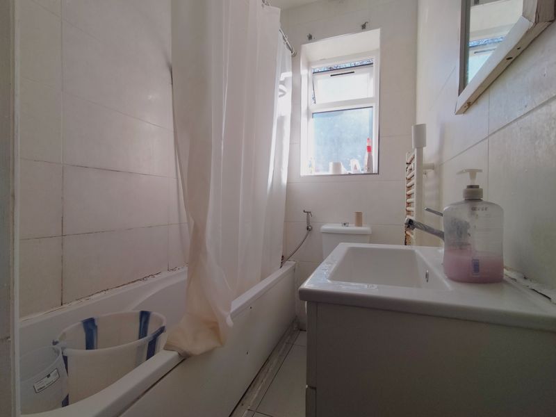 Photo 14- click for photo gallery